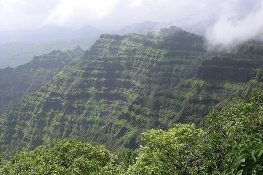 Mumbai to Mahabaleshwar Tour