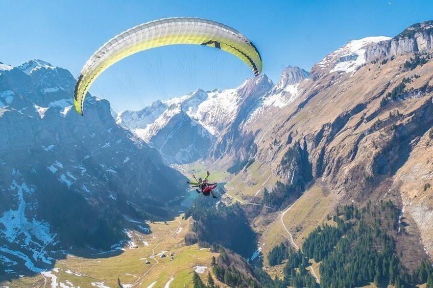 Paragliding Tandem Flight Adventure in Alpstein