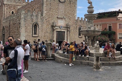 Taormina Tour And Castelmola Da Messina For Small Groups