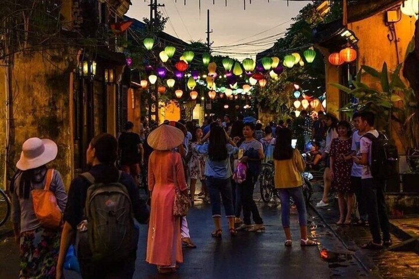 Hoi An Afternoon & Evening CityTour(15:30)-Night Market-Boat Ride