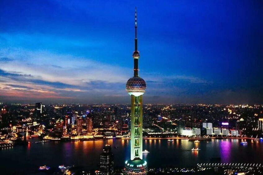 Shanghai Private Night Tour with Dim Sum Dinner