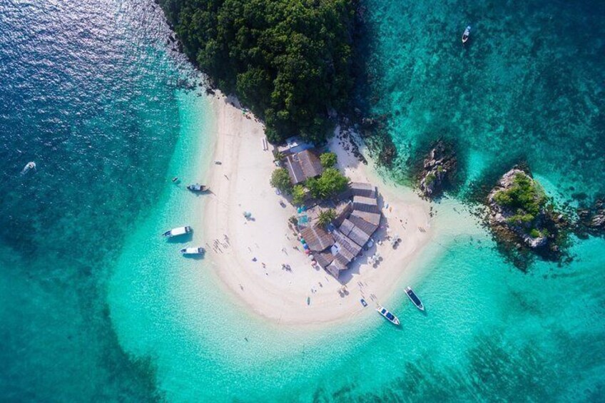 https://media-cdn.tripadvisor.com/media/attractions-splice-spp-720x480/0a/af/5f/f8.jpg