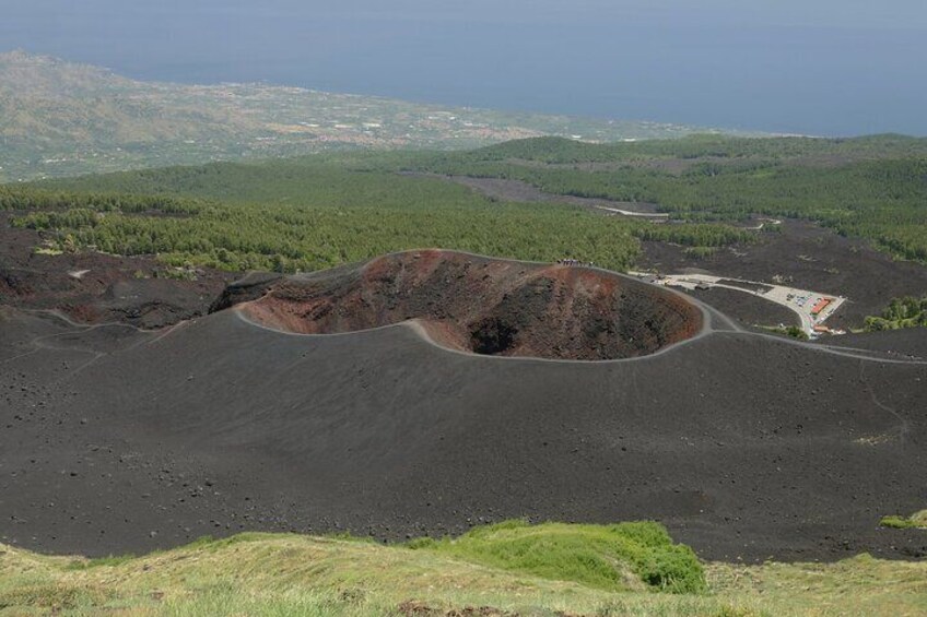 ETNA - Trekking to the Craters Eruption of 2002