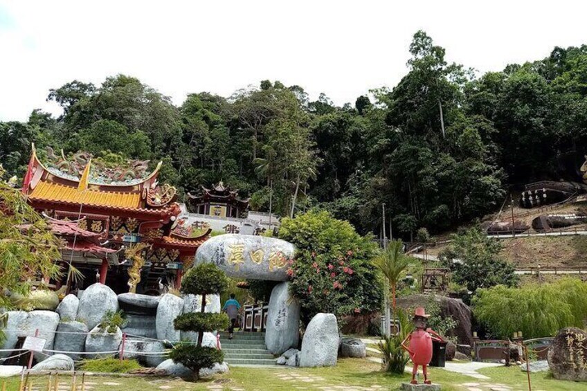 Whispering Sea At Pangkor Island + Lunch (Private Guided Tour) 