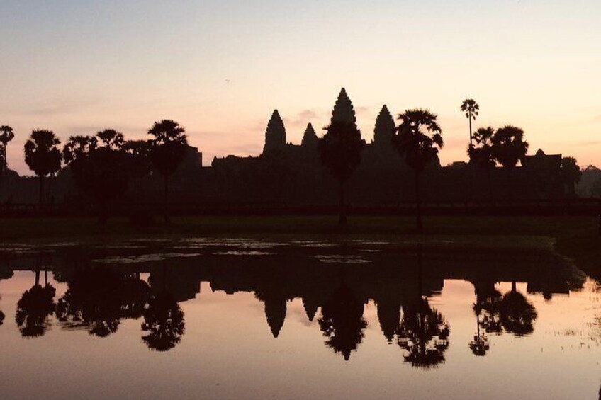 7 Days Private Tour: Phnom Penh, Kompung Thom and Siem Reap