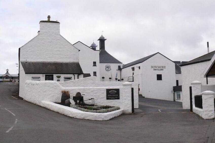 Bowmore Distillery