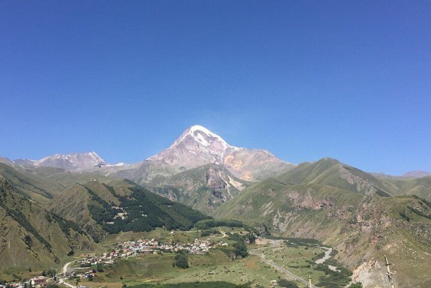 Private Tour : Kazbegi (Stepantsminda)With stops on the way