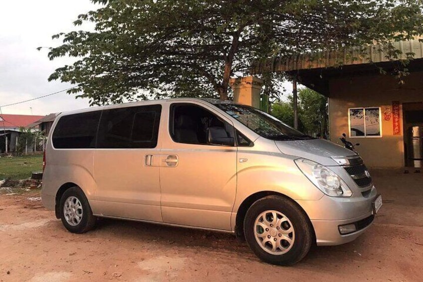 Private Taxi Phnom Penh to Siem Reap or Siem Reap to Phnom Penh