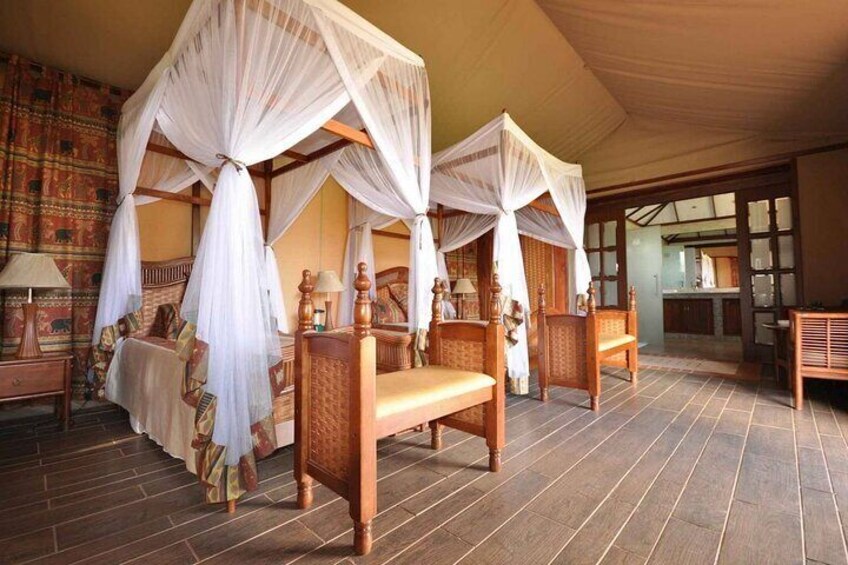 3 Days Best of Amboseli Standard Luxury Camp - Private 4x4 JEEP