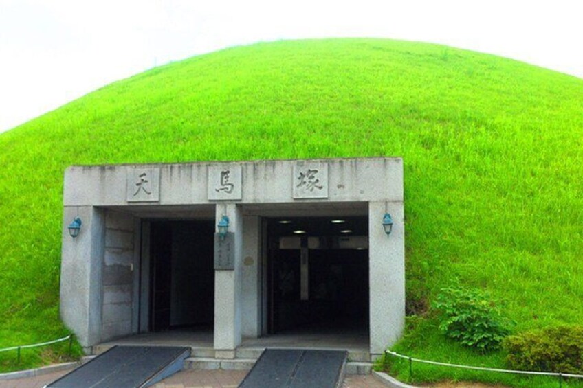 Gyeongju tour with a Driver