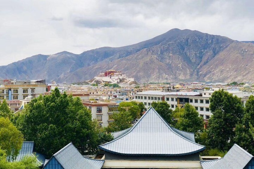 Overview of Tibet - 4 Days - Luxury accommodation