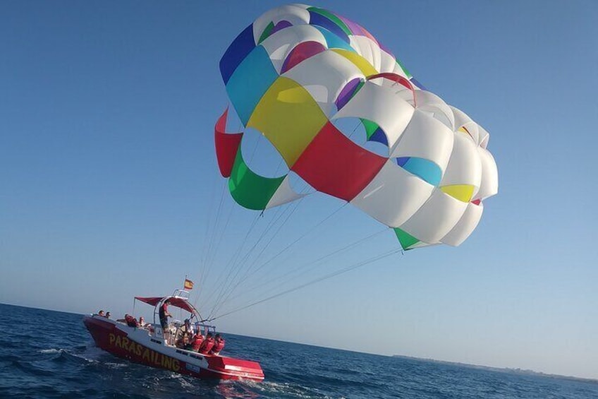 Parasailing in Torrevieja