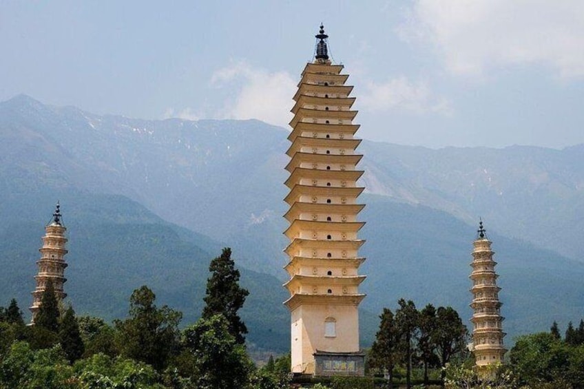Pagodas in Dali 