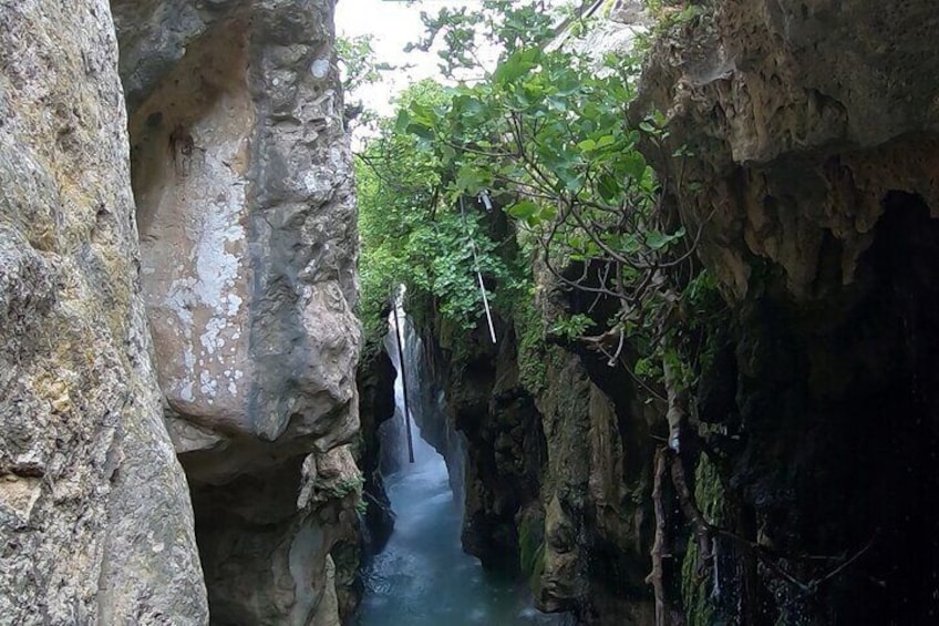 Canyoning in the water - Kourtaliotiko Gorge