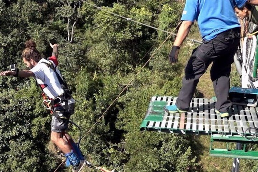 Bungee Jumping in Nepal - Day Tour