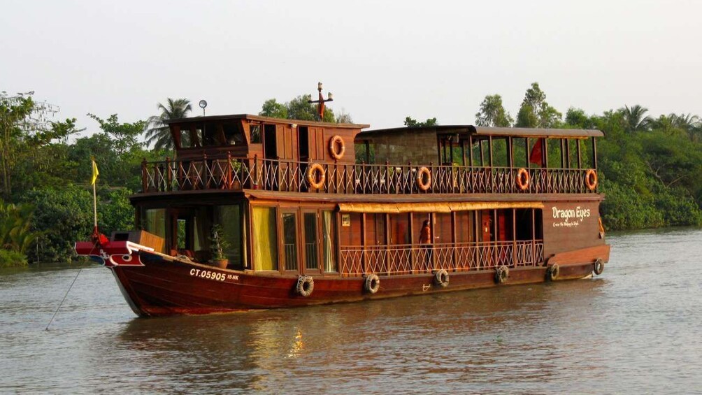 3-Day Phnom Penh Chau Doc Can Tho Saigon -Dragon Eyes Cruise