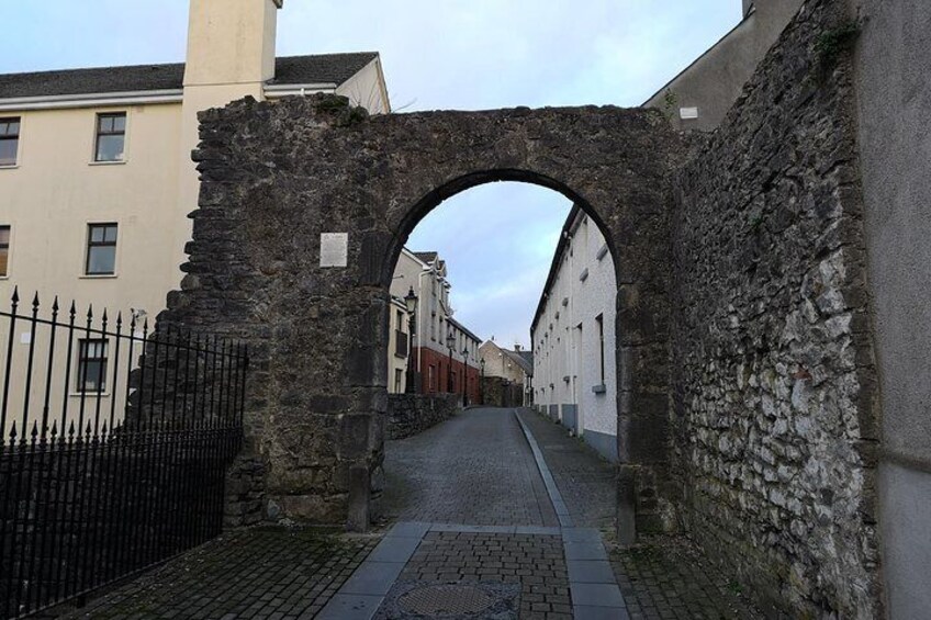 walking tours of kilkenny city