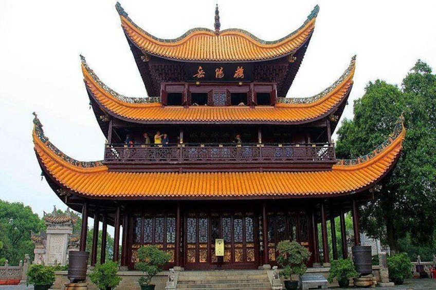 Private Day Tour to Yueyang Tower and Junshan Island from Changsha