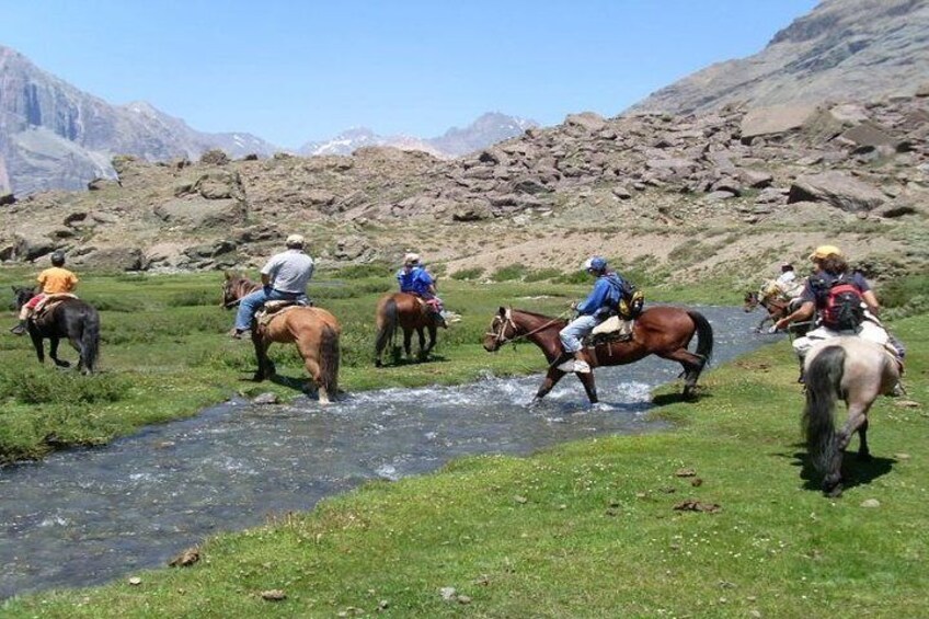 Private Horseback riding and wines from Santiago