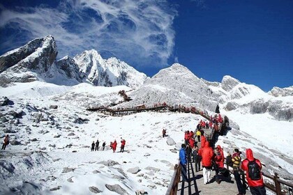 2-Day Private Lijiang Highlights Tour from Shenzhen by Plane