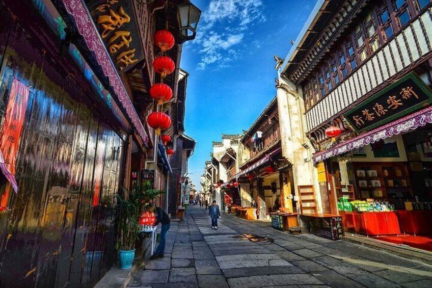 3-Day Mount Huangshan Private Tour with Hongcun Village and Tunxi Old Street 