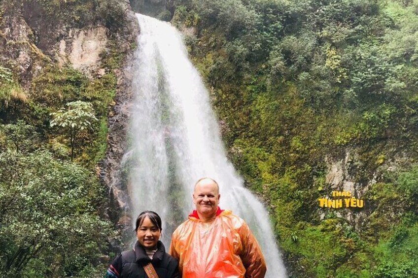 SaPa Motorbike Tour - Half day - Visit Waterfall