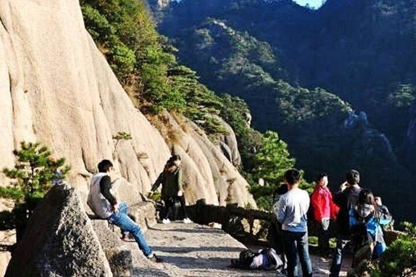 Private Photography Day Tour of Huangshan Yellow Mountain