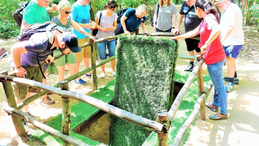5-day Saigon Mekong Delta Cu Chi Tunnels Siemreap Angkor Wat