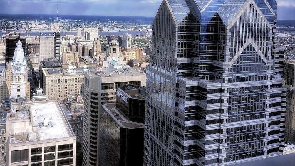 Buildings of downtown Philadelphia 