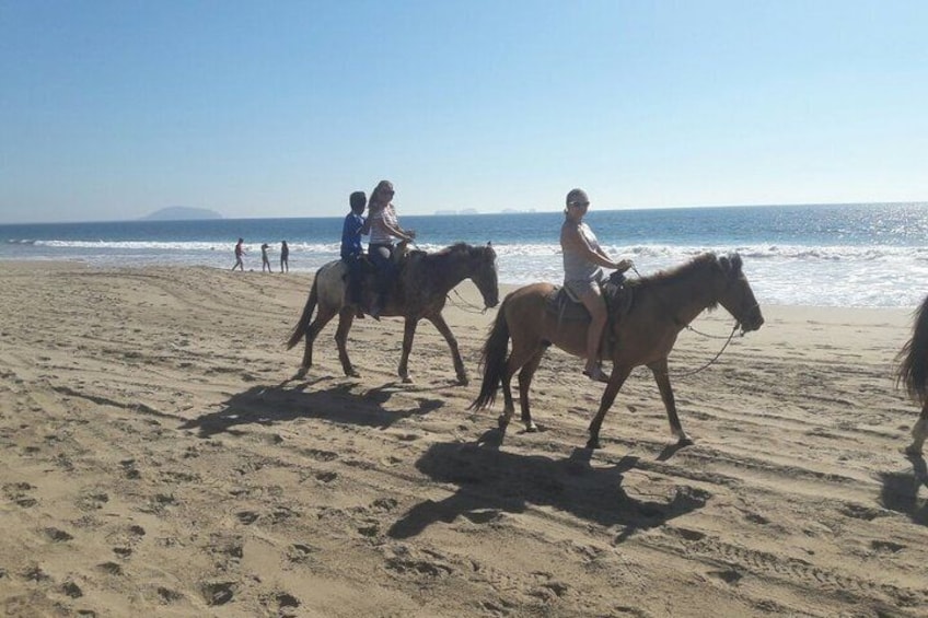 Horseback Riding Ixtapa Mexico, Ixtapa Pacific Tours