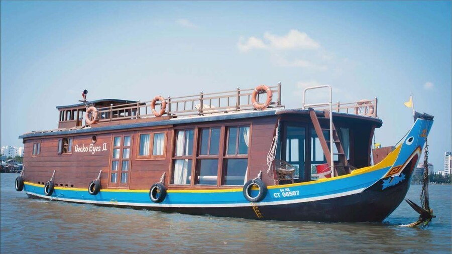 3-Day Saigon Can Tho Chau Doc Phnom Penh - Gecko Eyes Cruise