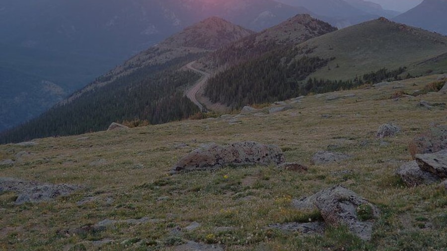 Sunrise Tour of Rocky Mountain National Park
