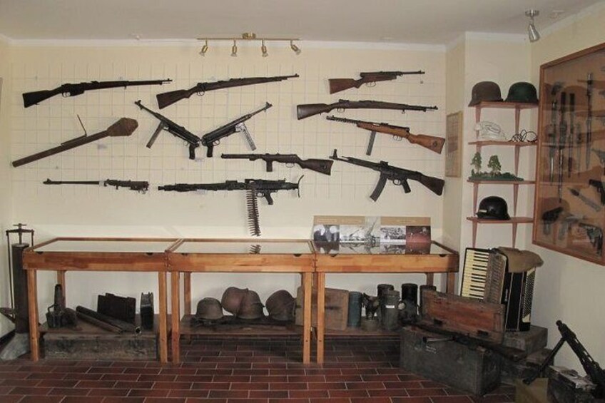 Mores WW2 Fights Museum