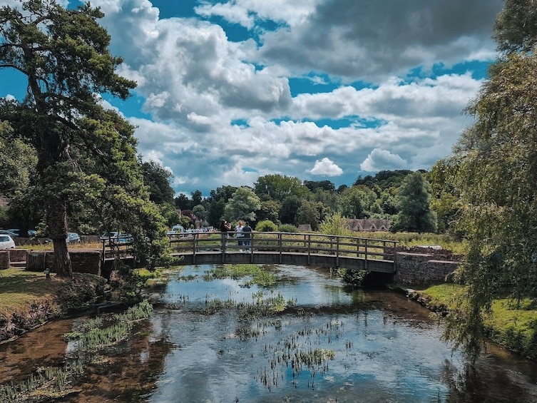 Lunch in the Cotswolds Full-Day Tour from London