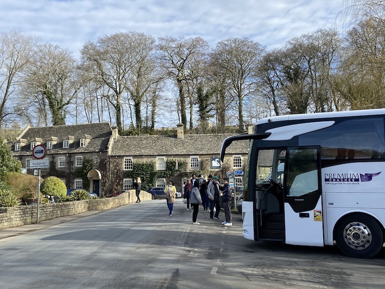 Lunch in the Cotswolds Full-Day Tour from London