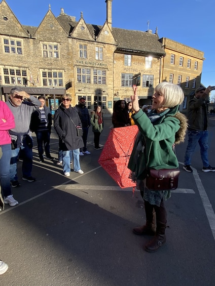 Lunch in the Cotswolds Full-Day Tour from London