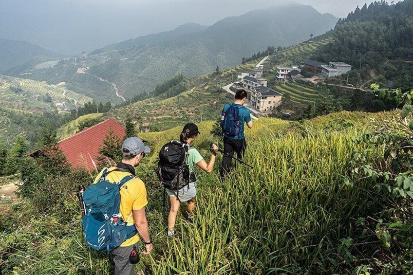 3- Day Private Hiking Trip to Xuefeng Mountain with Accommondation