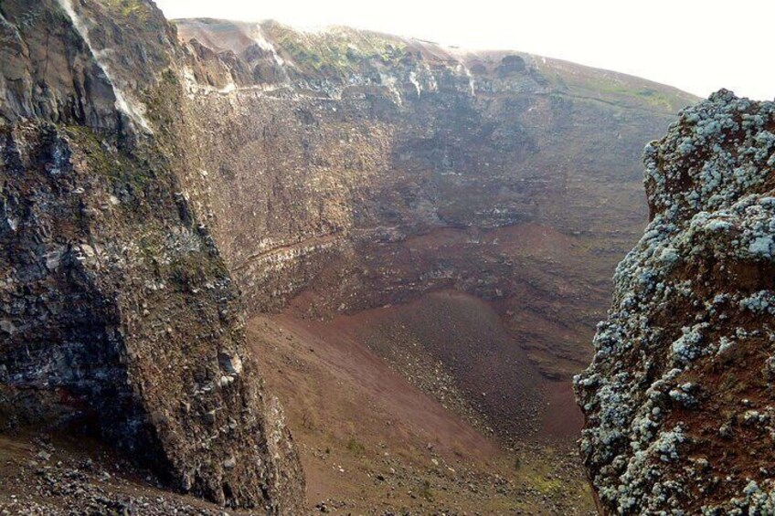 Discovering the Vesuvius - VIP tour / Small group