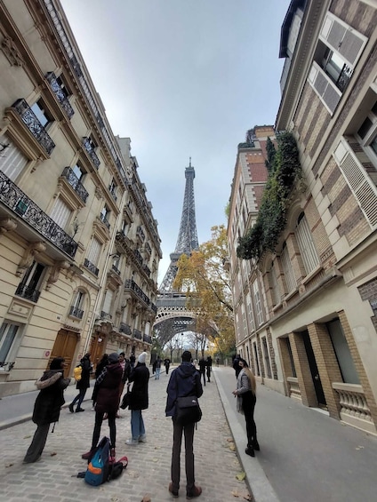 Unescorted Paris Day Trip with Seine River Cruise