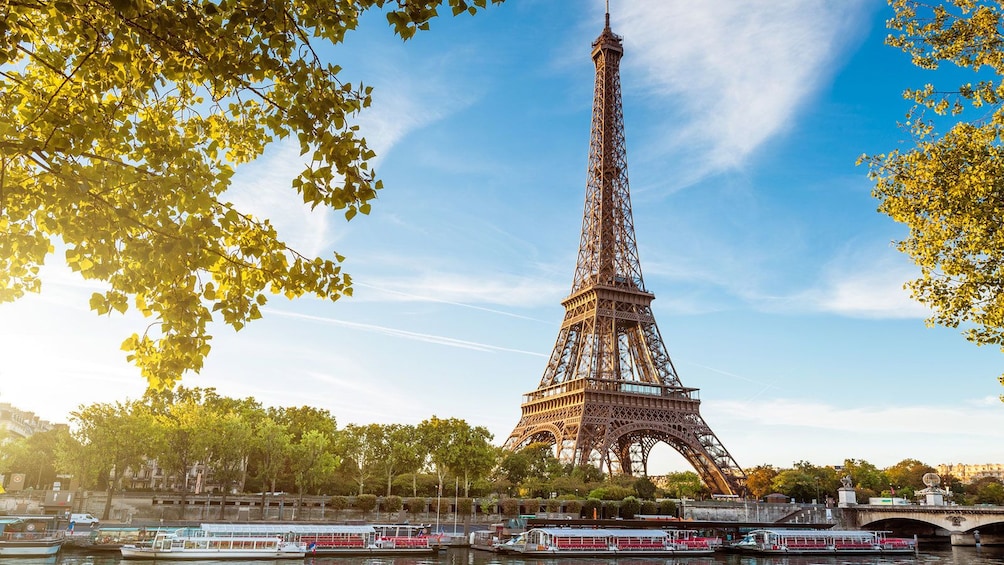 Eiffel tower in Paris