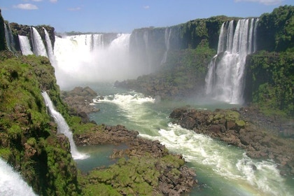 Tour to Iguaçu Brazilian Falls from Argentina