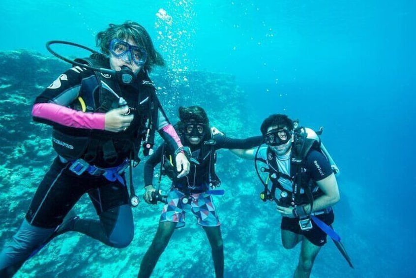 Maafushi: Discover Scuba Diving in Maldives (for Beginners)