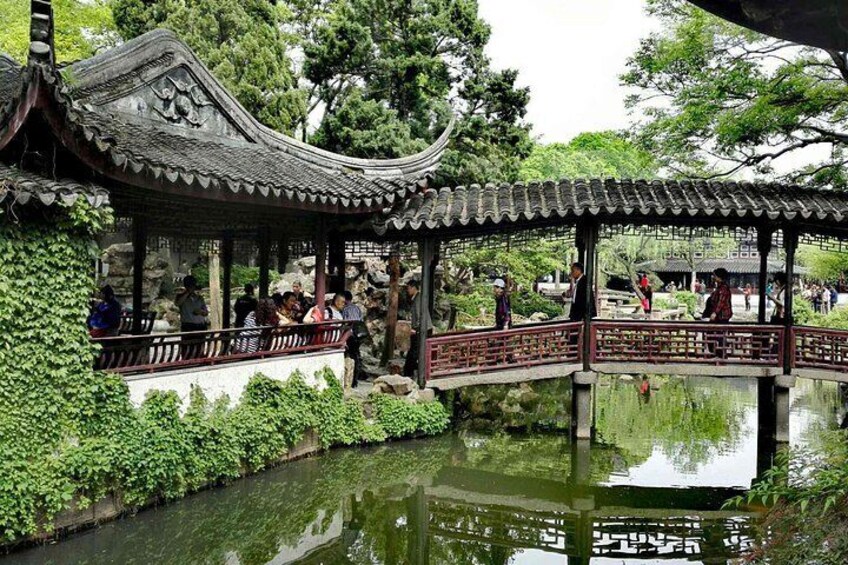 4-Hour Suzhou Private Flexible Tour with Garden and Boat Ride Option