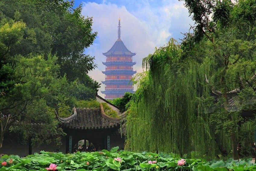 4-Hour Suzhou Private Flexible Tour with Garden and Boat Ride Option