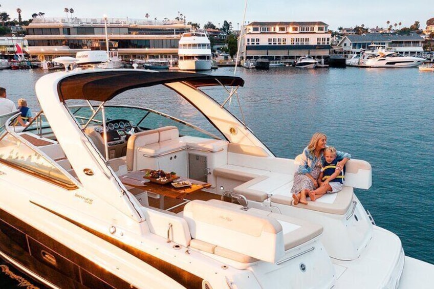 Private 2 hour Newport Beach Luxury Yacht Cruise!