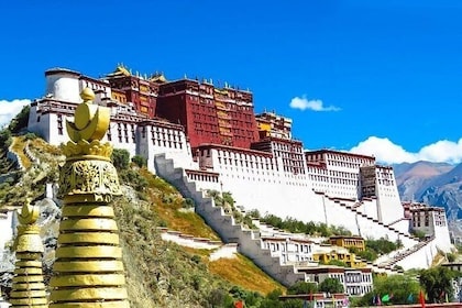 3-Day Private Tibet Tour from Chongqing: Lhasa, Yamdrok Lake and Khampa La ...