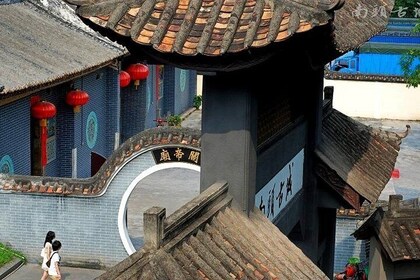 Private Shenzhen Sightseeing and Shopping Combo Tour with Pick up Options