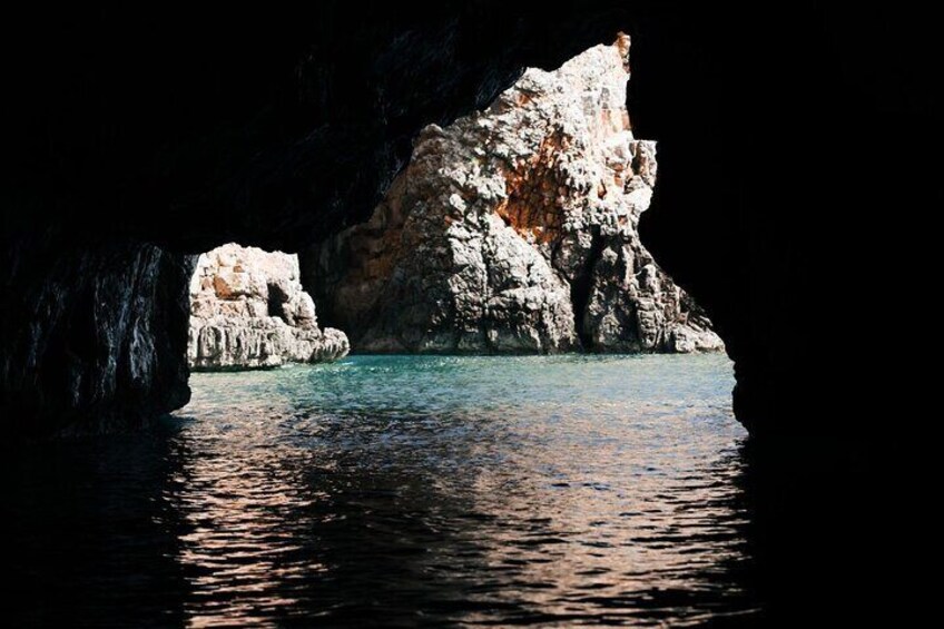 Blue cave, Mamula island, Submarine tunnels and Our lady of the Rocks (3h)