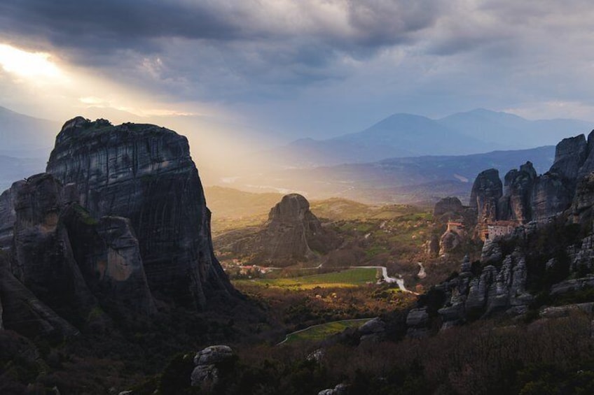 Full-Day Private Trip to Meteora from Thessaloniki