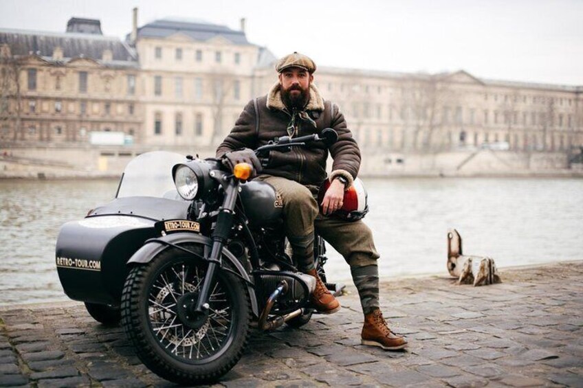 See Paris by motorcycle sidecar